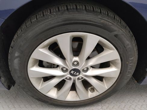 Used 2017 Kia Optima LX FWD image 31