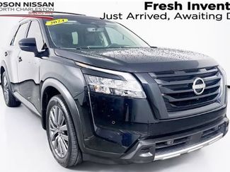 Certified 2024 Nissan Pathfinder SL w/ SL Premium Package FWD video 1
