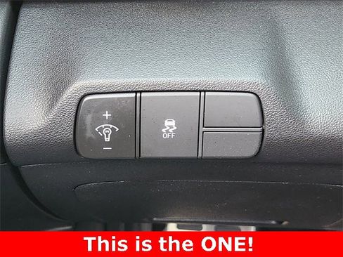 Certified 2025 Hyundai Elantra N image 18