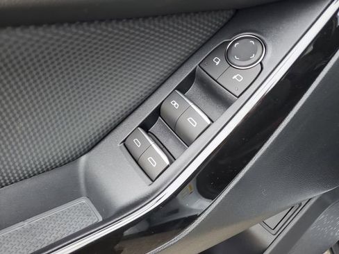 New 2026 Chevrolet Equinox RS w/ Convenience Package III image 21