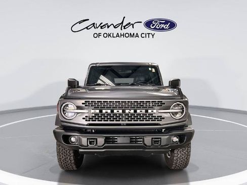Certified 2025 Ford Bronco Badlands AWD/4WD image 3