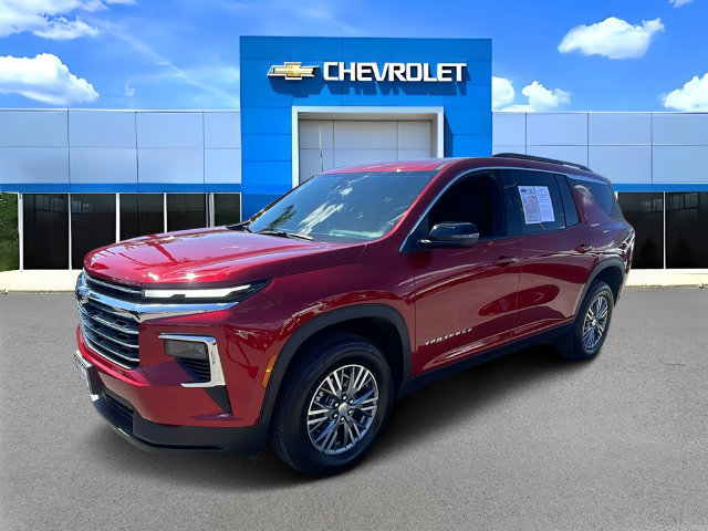 Used 2026 Chevrolet Traverse LT w/ LPO, Cargo Package FWD image 7