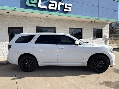 Used 2016 Dodge Durango R/T w/ Trailer Tow Group IV image 2