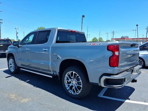 New 2026 Chevrolet Silverado 1500 LTZ w/ LTZ Premium Package AWD/4WD image 5