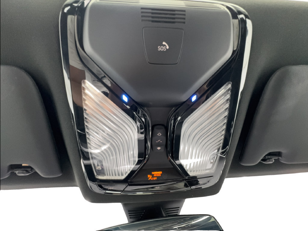 Used 2026 BMW 230i Coupe RWD image 40