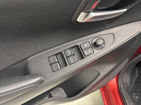 Used 2017 Toyota Yaris iA image 16