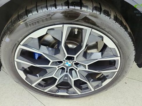 Used 2026 BMW X7 M60i AWD/4WD image 62