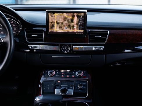 Used 2014 Audi A8 L TDI w/ Premium Package image 45