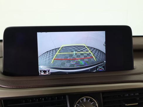 Used 2020 Lexus RX 350L FWD w/ Premium Package image 6