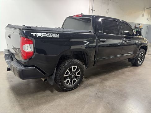 Used 2020 Toyota Tundra SR5 w/ TRD Off-Road Package AWD/4WD image 3