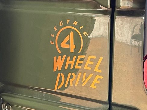 Used 2024 Jeep Wrangler Unlimited image 10