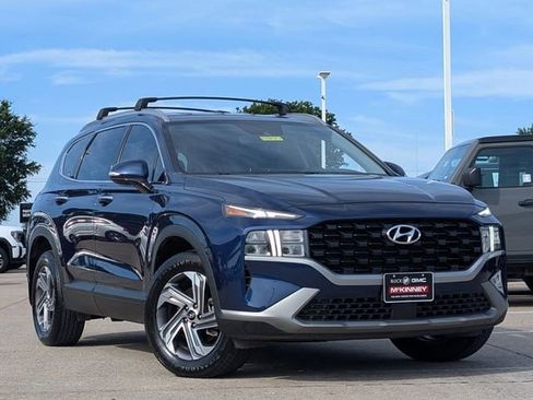 Used 2023 Hyundai Santa Fe SEL FWD image 2