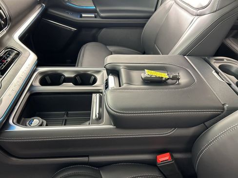 New 2026 Ford Expedition Max Platinum w/ Driver's Package image 22