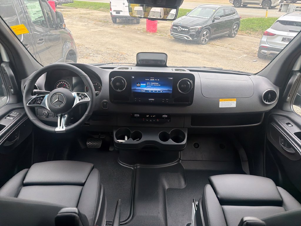 New 2026 Mercedes-Benz Sprinter 2500 image 12