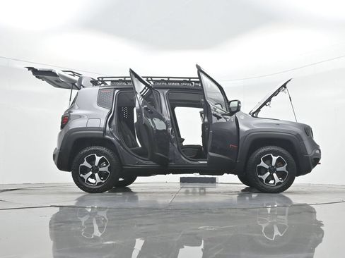 Used 2022 Jeep Renegade Trailhawk w/ Sun/Sound Group AWD/4WD image 50