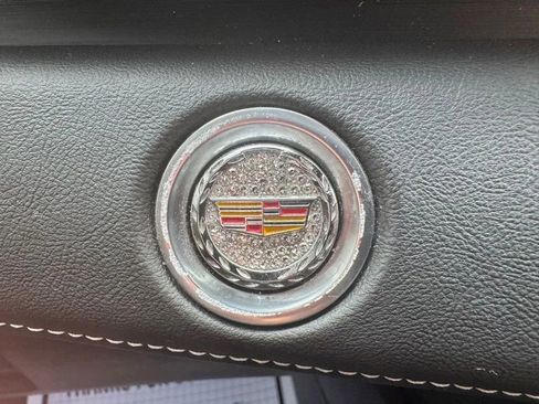Used 2022 Cadillac Escalade Sport w/ LPO, Floor Liner Package AWD/4WD image 26