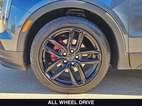 Used 2021 Cadillac XT4 Sport AWD/4WD image 34