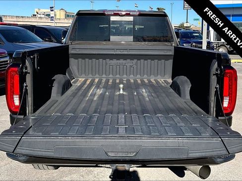 Used 2020 GMC Sierra 2500 AT4 w/ AT4 Premium Package image 7