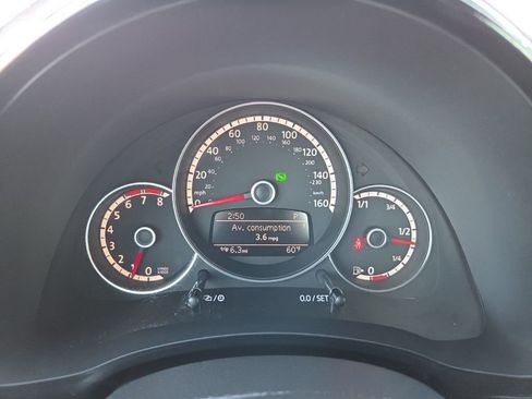 Used 2016 Volkswagen Beetle 1.8T S image 33