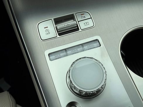 New 2026 Genesis GV70 2.5T Select image 36