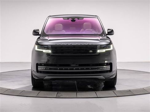 Used 2023 Land Rover Range Rover SE AWD/4WD image 8