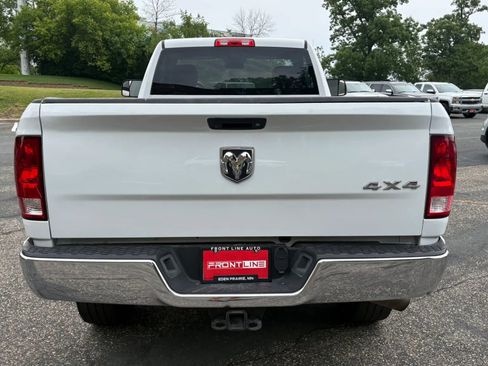 Used 2018 RAM 2500 Tradesman w/ Chrome Appearance Group AWD/4WD image 7