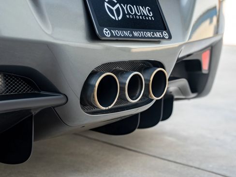 Used 2012 Ferrari 458 Italia Coupe RWD image 35