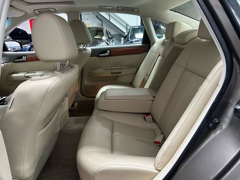 Used 2007 INFINITI M35 x w/ Technology Pkg image 14