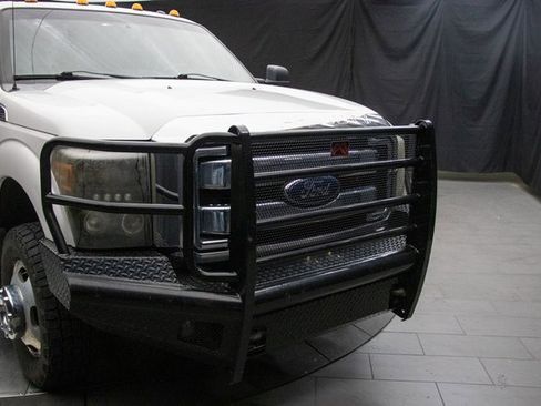 Used 2015 Ford F350 Lariat w/ Lariat Ultimate Package image 3