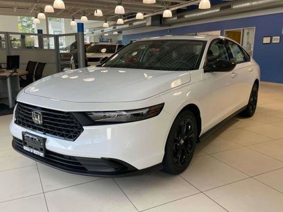 New 2025 Honda Accord SE