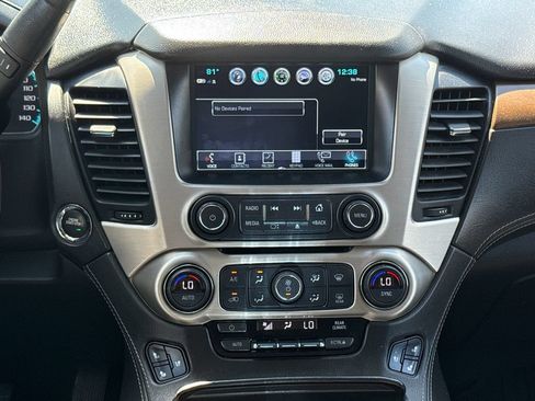 Used 2019 GMC Yukon XL Denali w/ Open Road Package AWD/4WD image 12