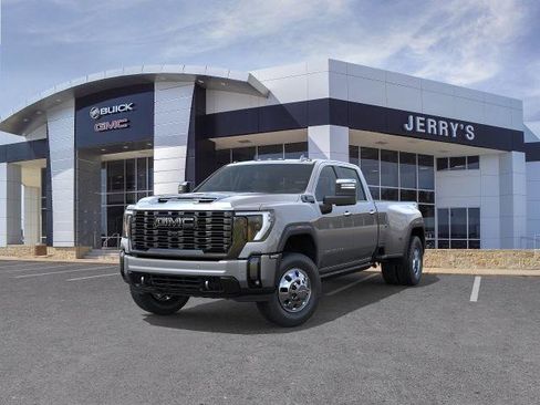 New 2026 GMC Sierra 3500 Denali Ultimate image 32