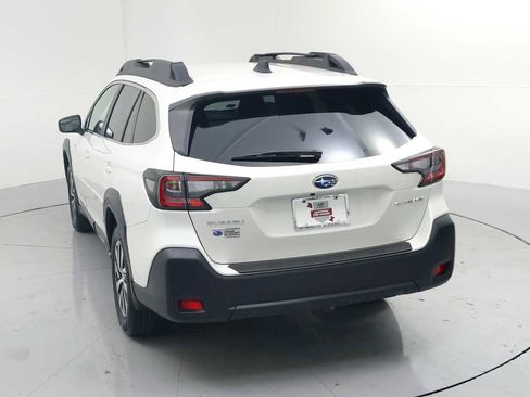 Certified 2025 Subaru Outback Premium w/ Popular Package #1A image 8