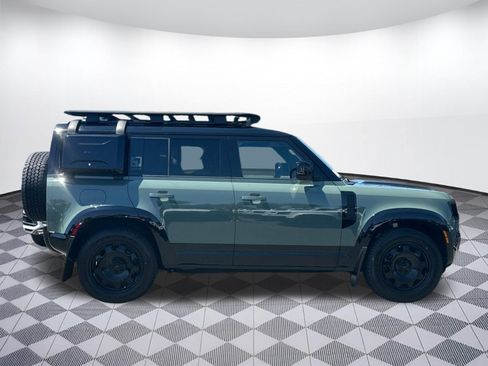 New 2026 Land Rover Defender 110 Trophy Edition AWD/4WD image 9