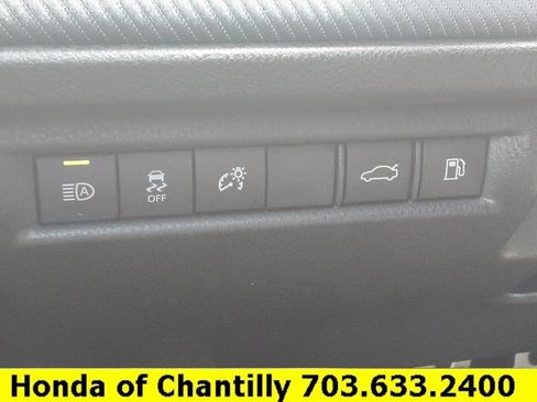 Used 2026 Toyota Camry SE FWD image 21