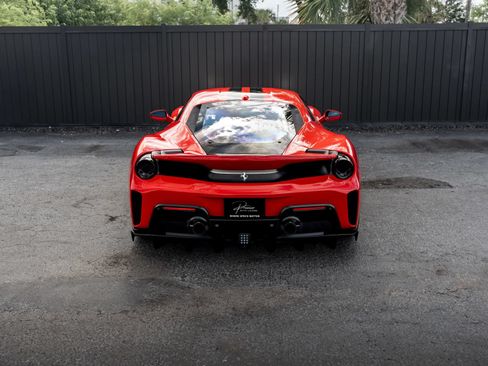 Used 2019 Ferrari 488 Pista Coupe RWD image 28