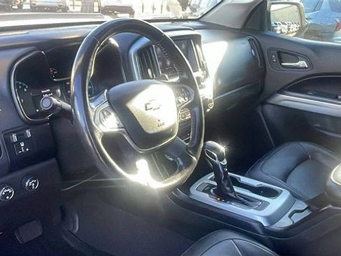 Used 2022 Chevrolet Colorado ZR2 image 12