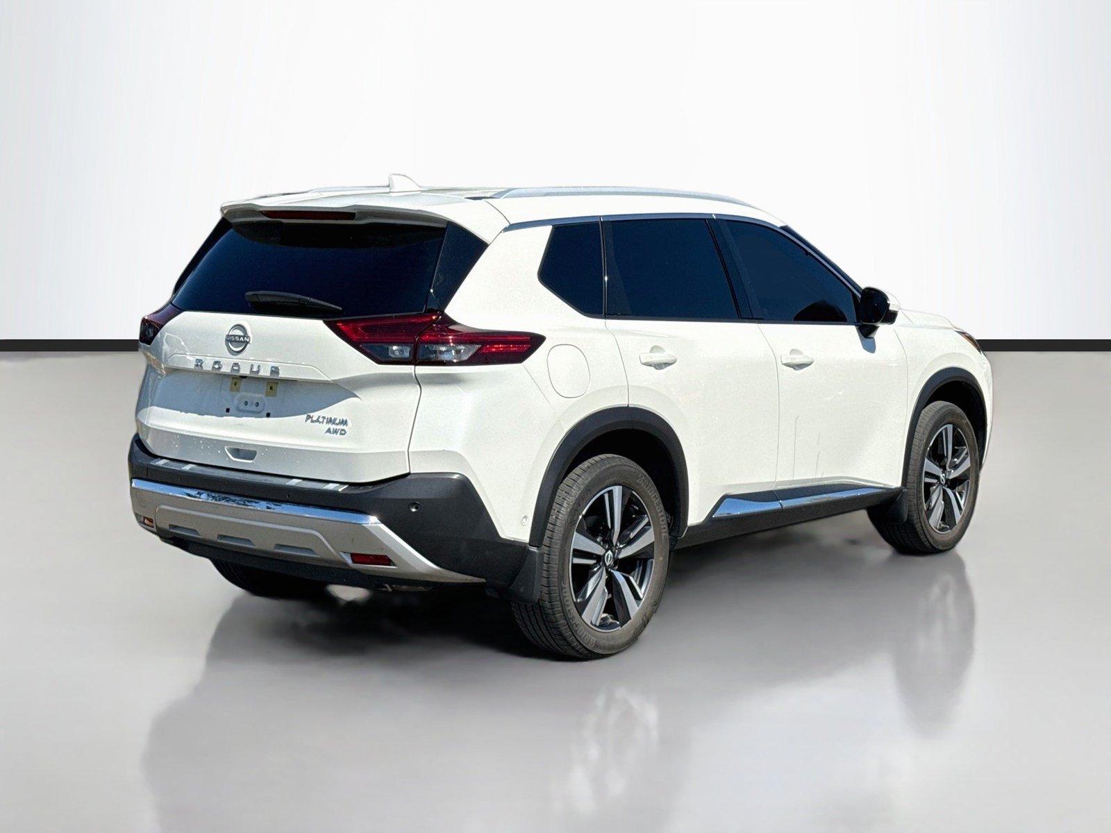 Used 2023 Nissan Rogue Platinum w/ Platinum Premium Package AWD/4WD image 7