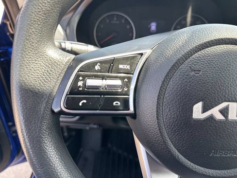 Used 2022 Kia Seltos LX AWD/4WD image 11