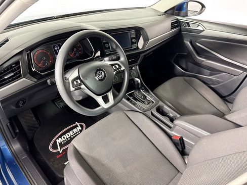 Used 2019 Volkswagen Jetta S w/ Driver Assistance Package image 5