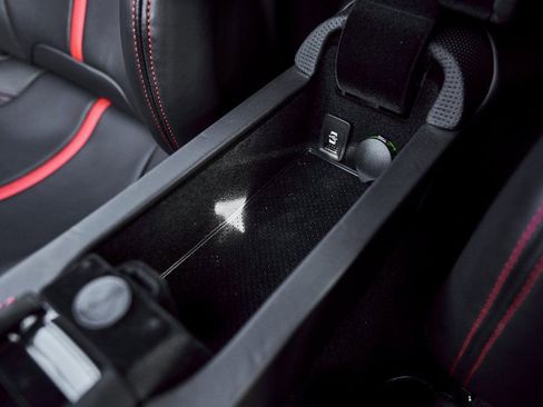 Used 2021 Ferrari SF90 Stradale AWD/4WD image 58