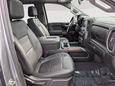 Used 2021 Chevrolet Silverado 1500 LT Trail Boss w/ Convenience Package II AWD/4WD image 12