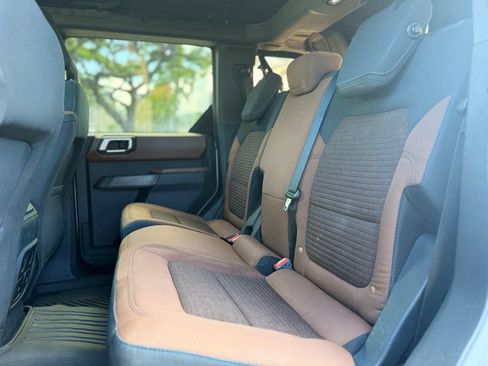 Used 2022 Ford Bronco Outer Banks AWD/4WD image 10