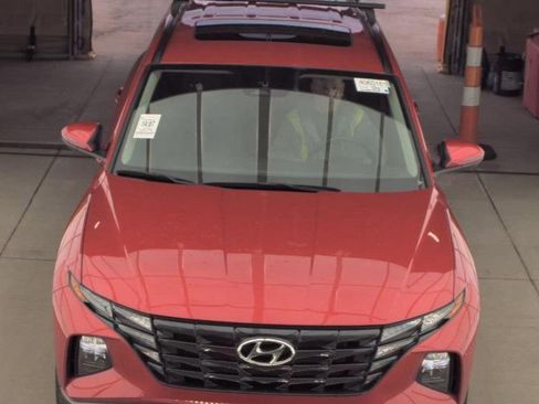 Used 2023 Hyundai Tucson SEL w/ Convenience Package image 2