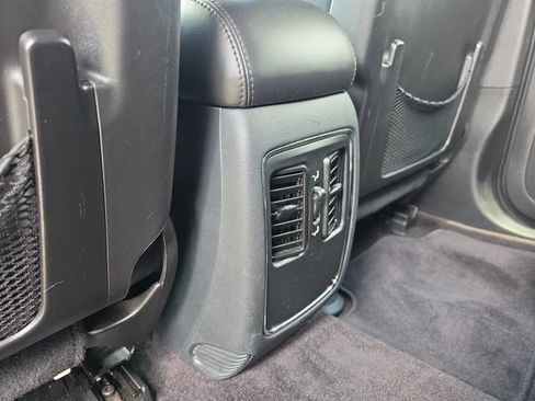 Used 2015 Jeep Grand Cherokee Laredo w/ Quick Order Package 23E AWD/4WD image 14