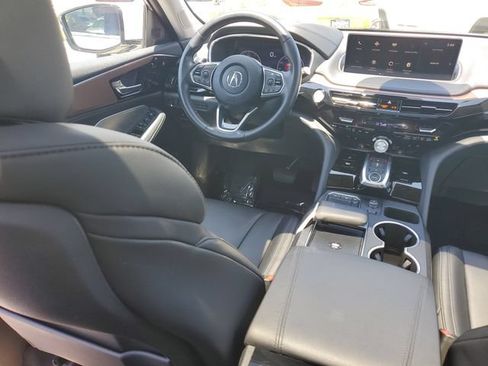 Used 2022 Acura MDX SH-AWD image 11