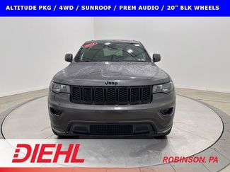 Used 2018 Jeep Grand Cherokee Altitude video 2