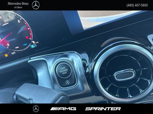 Certified 2026 Mercedes-Benz GLB 250 image 29