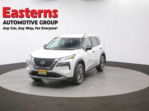 Used 2023 Nissan Rogue S AWD/4WD image 54