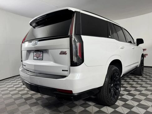 Used 2024 Cadillac Escalade Sport Platinum w/ LPO, ONYX Package AWD/4WD image 29
